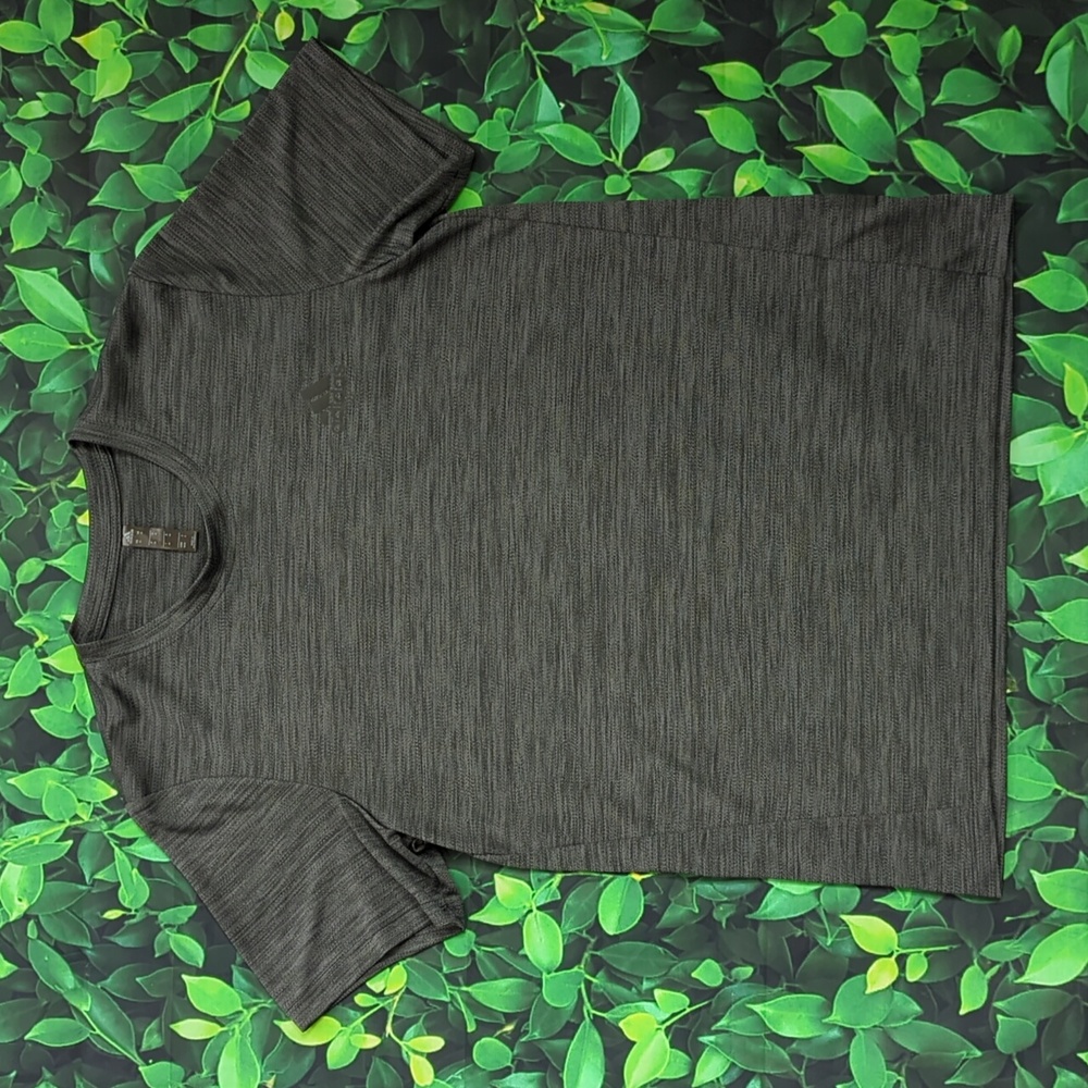 Men's Gray Medium Adidas Aeroready Athleisure T-Shirt; Workout Attire